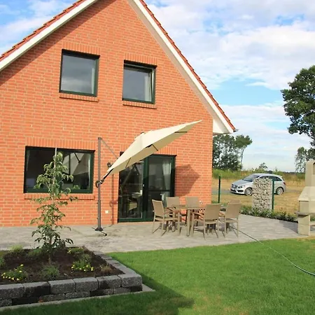 Holiday Home With 4 Bedrooms