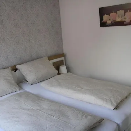 Holiday Home With 4 Bedrooms